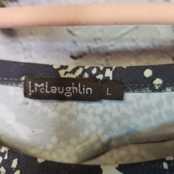 J. McLaughlin Catalina Cloth snakeprint top - Picture 5 of 6